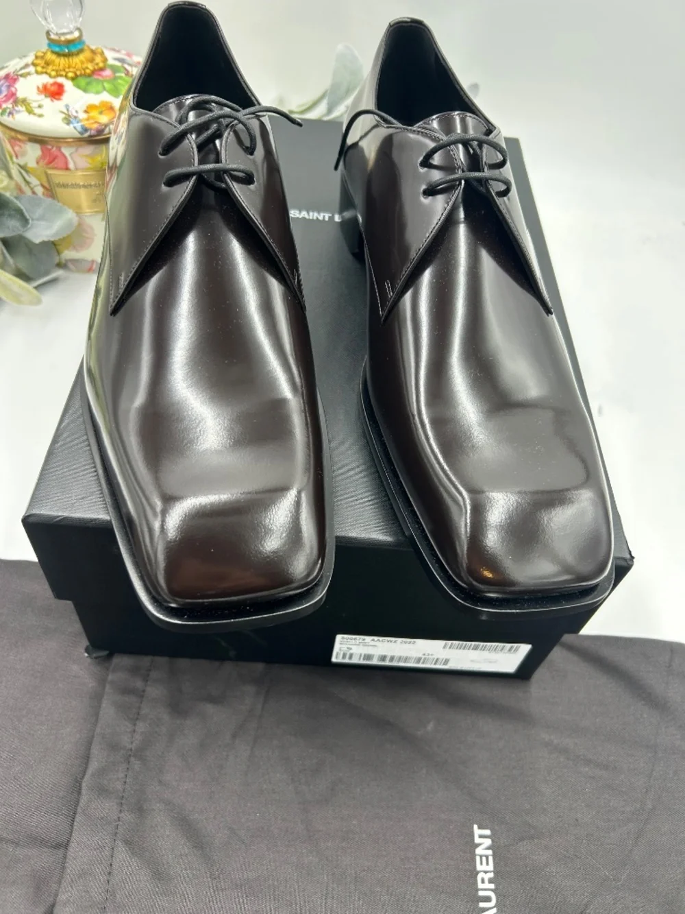 Men’s Saint Laurent Jean Polished Leather Derby Shoes. Size 43.5/10.5 US.